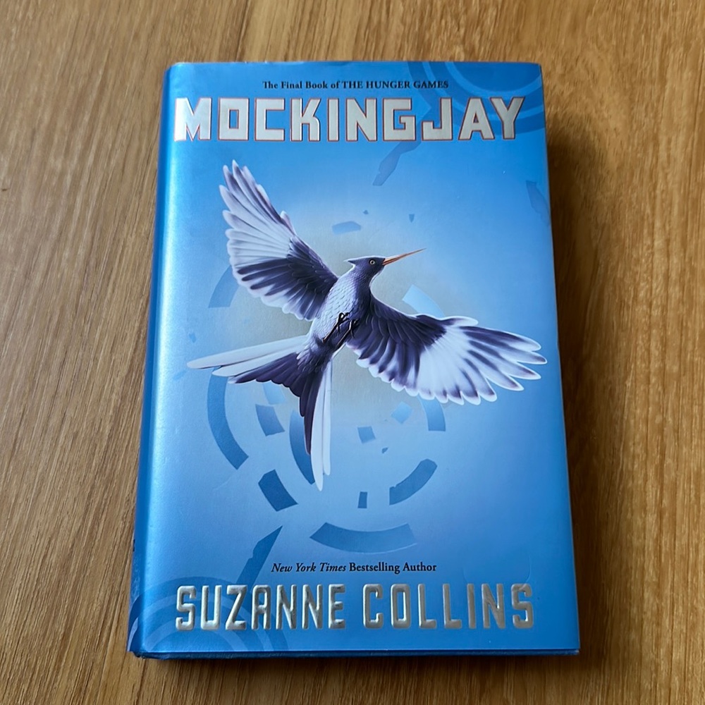 **SOLD** Mocking Jay (Hunger Games trilogy) book [Hardcover]